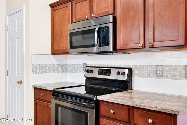 11909 Tazwell Dr 8, Louisville, KY 40245