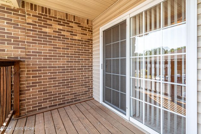 11909 Tazwell Dr 8, Louisville, KY 40245