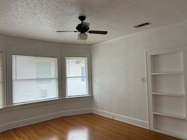 5800 Prospect Avenue 4, Dallas, TX 75206