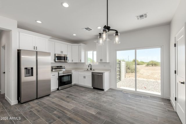 3200 W AGUADERO Drive, Eloy, AZ 85131