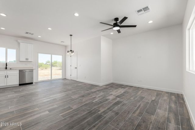 3200 W AGUADERO Drive, Eloy, AZ 85131