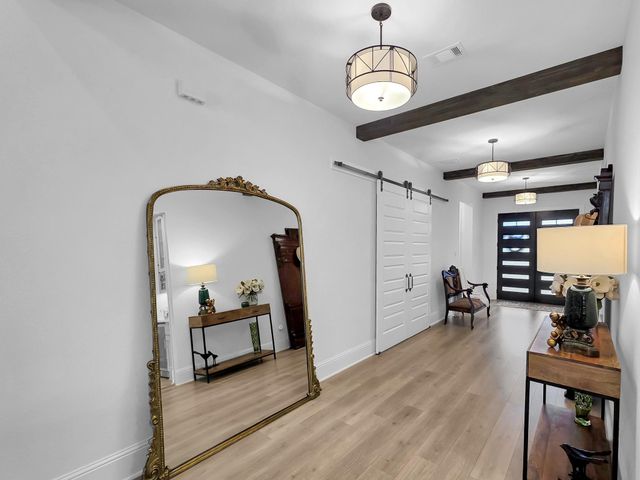 10095 S Goshawk Trail, Conroe, TX 77385