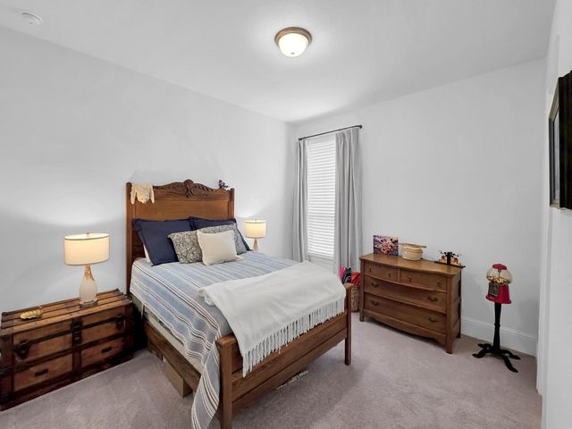 10095 S Goshawk Trail, Conroe, TX 77385