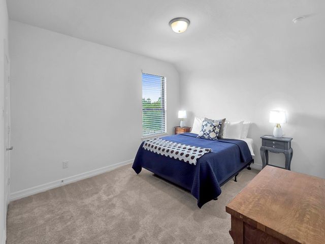 10095 S Goshawk Trail, Conroe, TX 77385