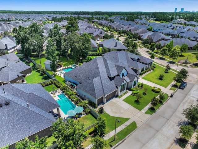 10095 S Goshawk Trail, Conroe, TX 77385