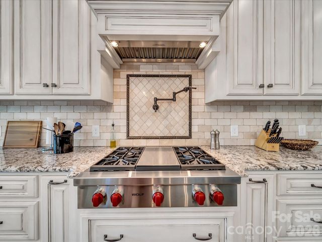 1579 Sunset Pointe Drive, Salisbury, NC 28146