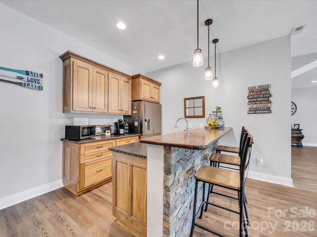 1579 Sunset Pointe Drive, Salisbury, NC 28146
