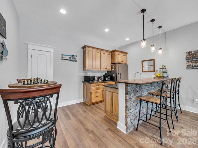 1579 Sunset Pointe Drive, Salisbury, NC 28146