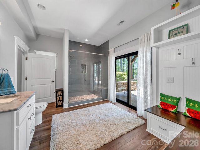 1579 Sunset Pointe Drive, Salisbury, NC 28146