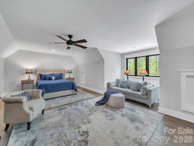1579 Sunset Pointe Drive, Salisbury, NC 28146