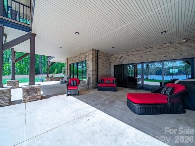 1579 Sunset Pointe Drive, Salisbury, NC 28146