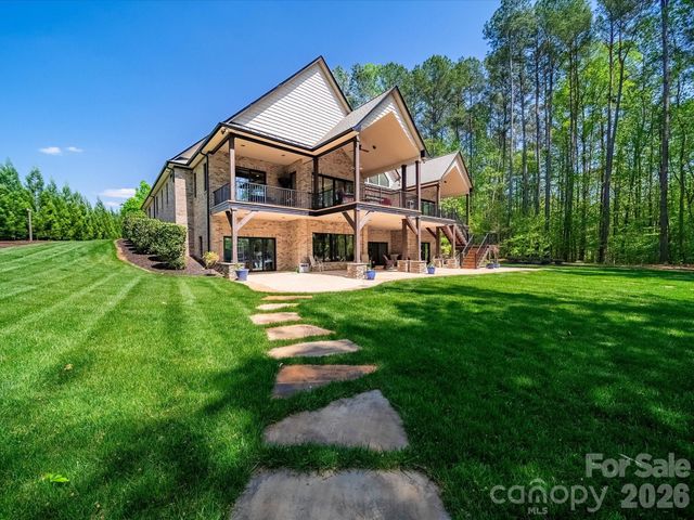 1579 Sunset Pointe Drive, Salisbury, NC 28146