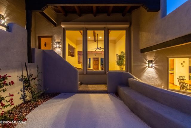 6269 N Paseo Valdear, Tucson, AZ 85750