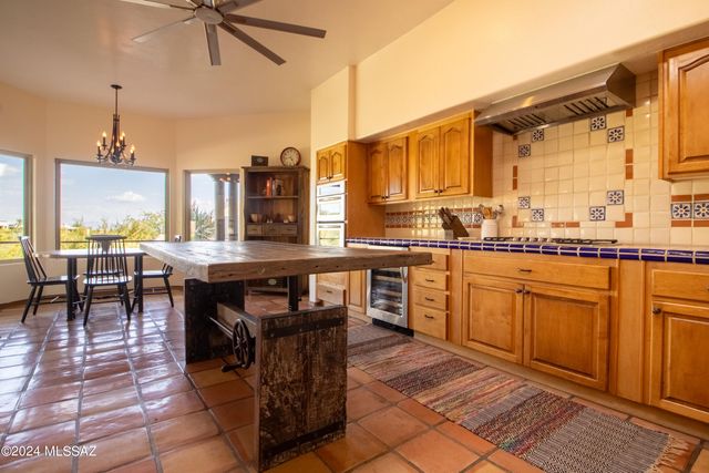 6269 N Paseo Valdear, Tucson, AZ 85750