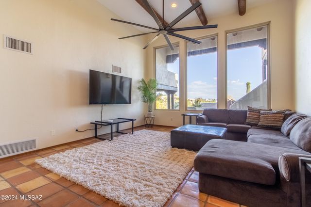 6269 N Paseo Valdear, Tucson, AZ 85750