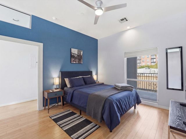 1406 Columbus Street 206, Houston, TX 77019