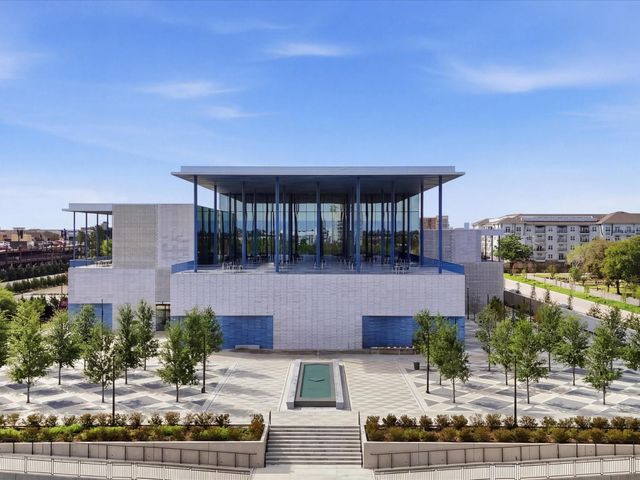 1406 Columbus Street 206, Houston, TX 77019