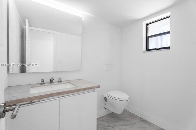 3811 NE 166th St 3, North Miami Beach, FL 33160