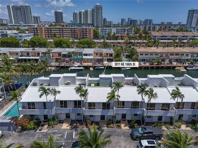 3811 NE 166th St 3, North Miami Beach, FL 33160