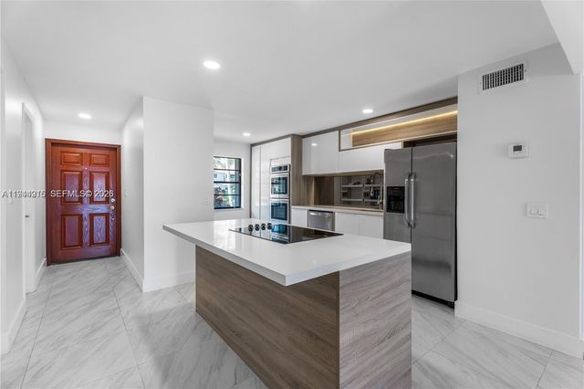 3811 NE 166th St 3, North Miami Beach, FL 33160