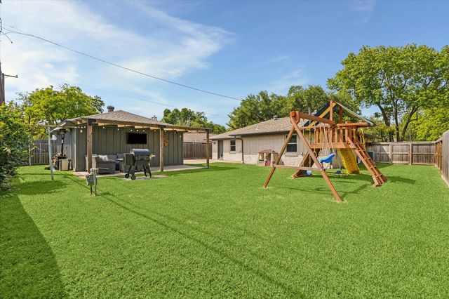 5311 Hialeah Drive, Houston, TX 77092