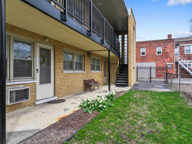 2336 Union Street 5, Blue Island, IL 60406