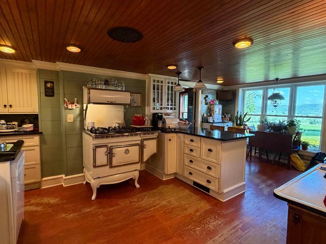 358 South Main Street, Whiting, VT 05778