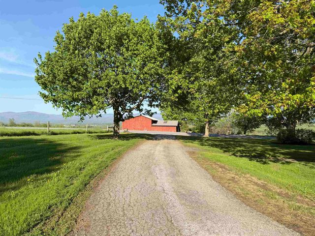 358 South Main Street, Whiting, VT 05778