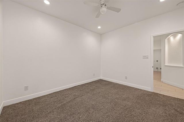 1343 Alpha Lane, Crosby, TX 77532