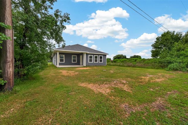 1343 Alpha Lane, Crosby, TX 77532