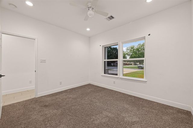 1343 Alpha Lane, Crosby, TX 77532