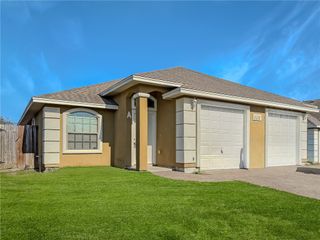 6610 Rhine A, Corpus Christi, TX 78412