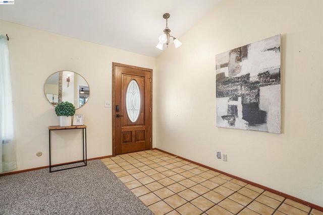 1349 Evans Pl, Livermore, CA 94550