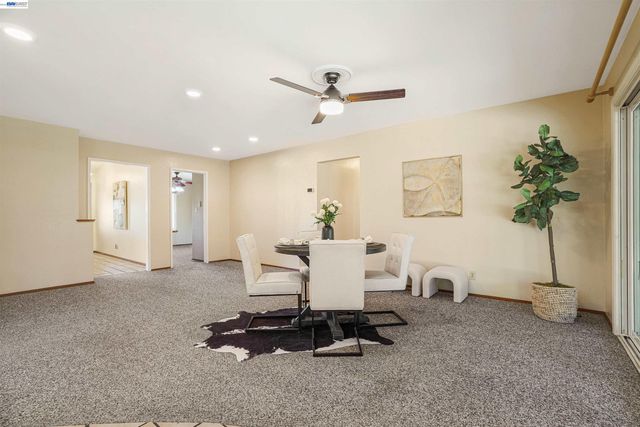 1349 Evans Pl, Livermore, CA 94550