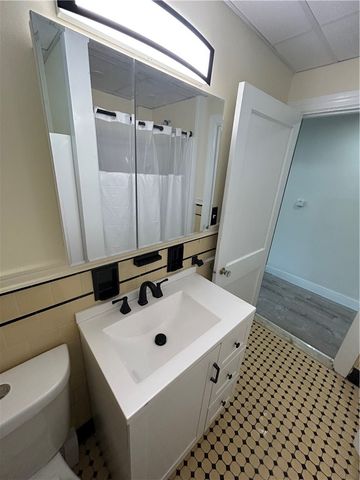 143 Pidge Avenue 5, Pawtucket, RI 02860