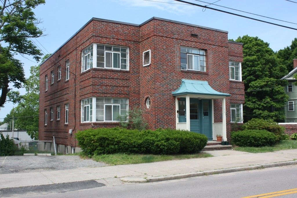 143 Pidge Avenue 5, Pawtucket, RI 02860