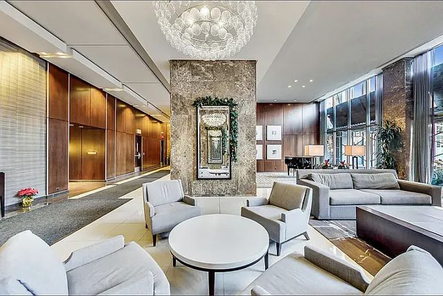 655 W Irving Park Road 5108, Chicago, IL 60613