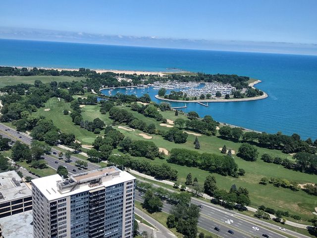 655 W Irving Park Road 5108, Chicago, IL 60613