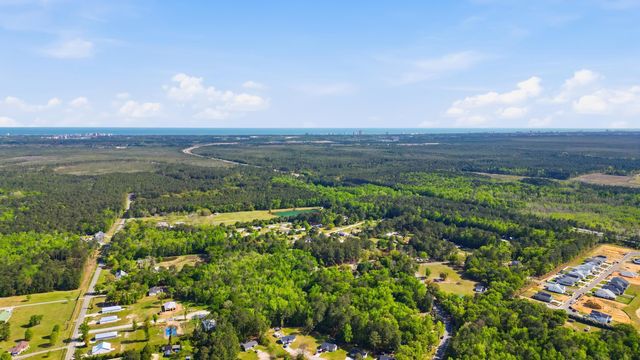 4995 Lyons Ln., Longs, SC 29568