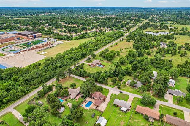 13813 NE 8th Street, Choctaw, OK 73020