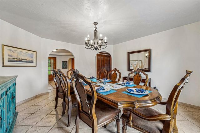 13813 NE 8th Street, Choctaw, OK 73020