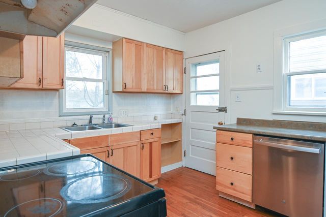 216 S MASON STREET, Appleton, WI 54914