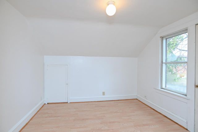 216 S MASON STREET, Appleton, WI 54914