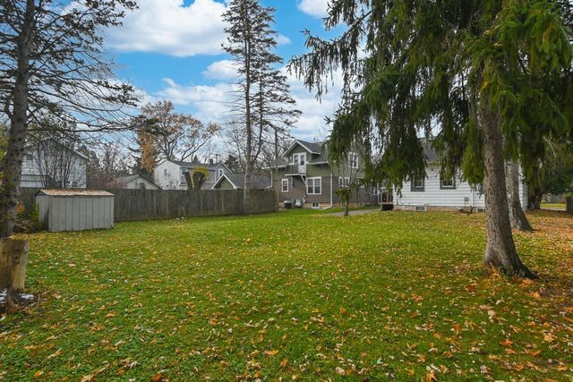 216 S MASON STREET, Appleton, WI 54914