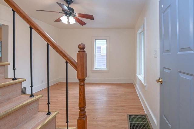 216 S MASON STREET, Appleton, WI 54914