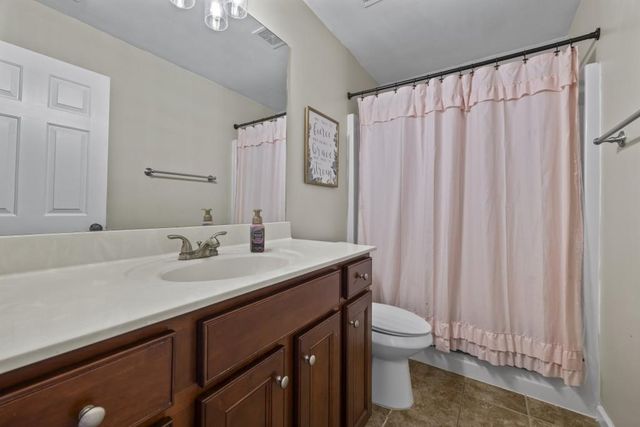 164 Bakers Farm Circle, Braselton, GA 30517