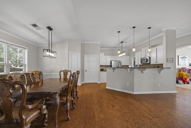 164 Bakers Farm Circle, Braselton, GA 30517