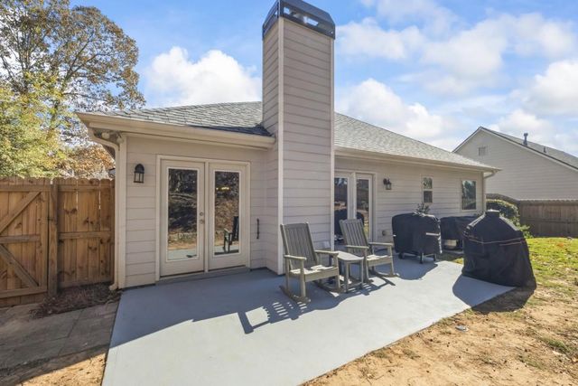 164 Bakers Farm Circle, Braselton, GA 30517