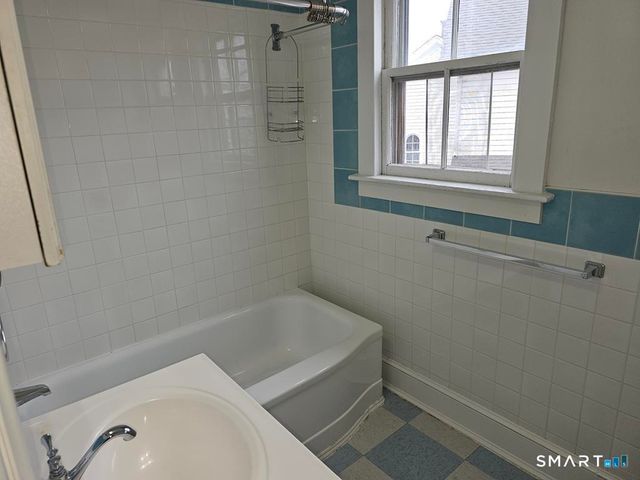 19 Howard Avenue 2, New Haven, CT 06519