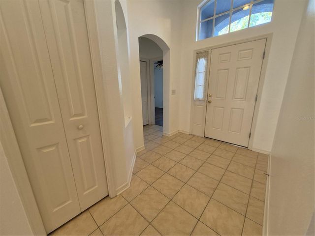 6833 RUNNER OAK DRIVE, Zephyrhills, FL 33545